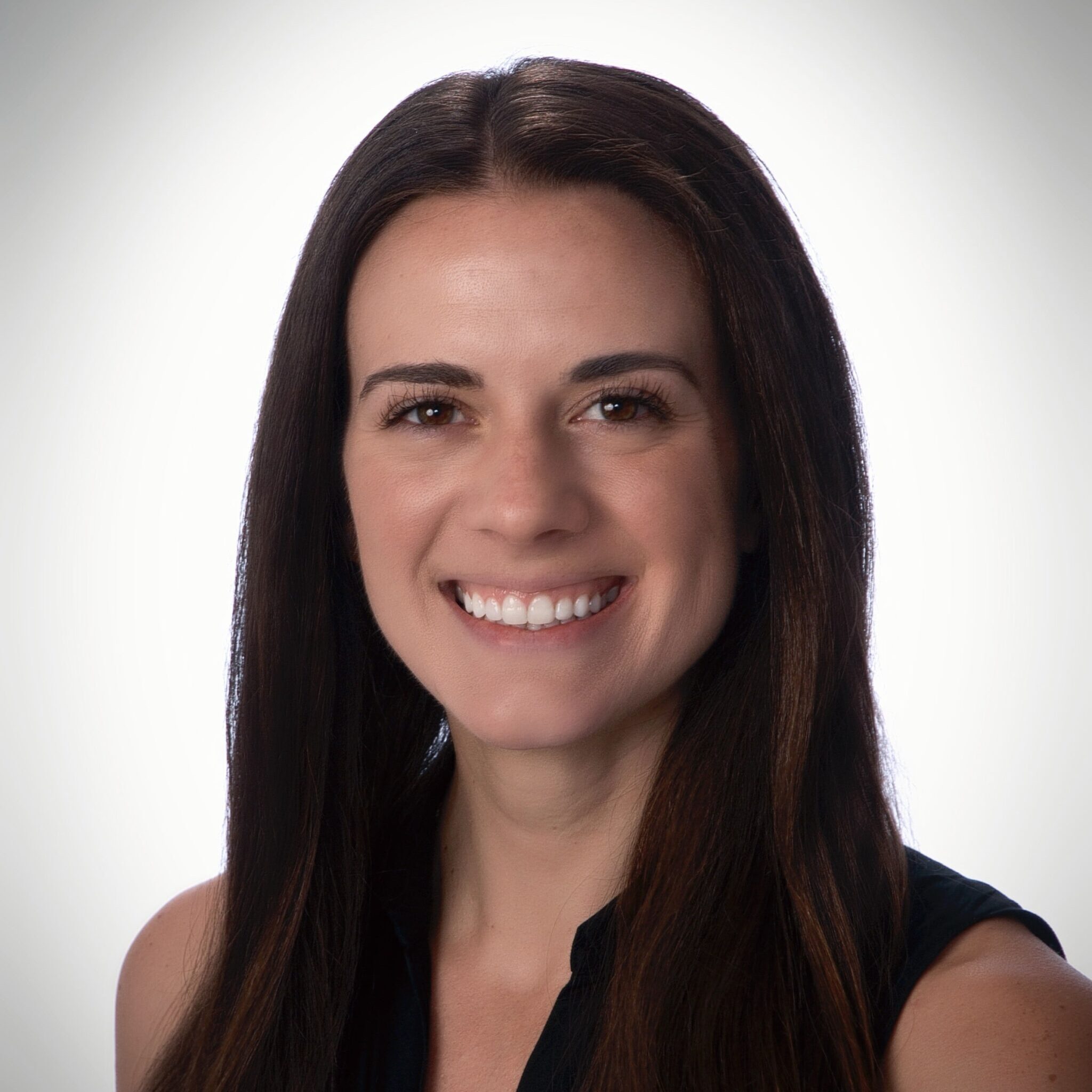 Libby Will's headshot